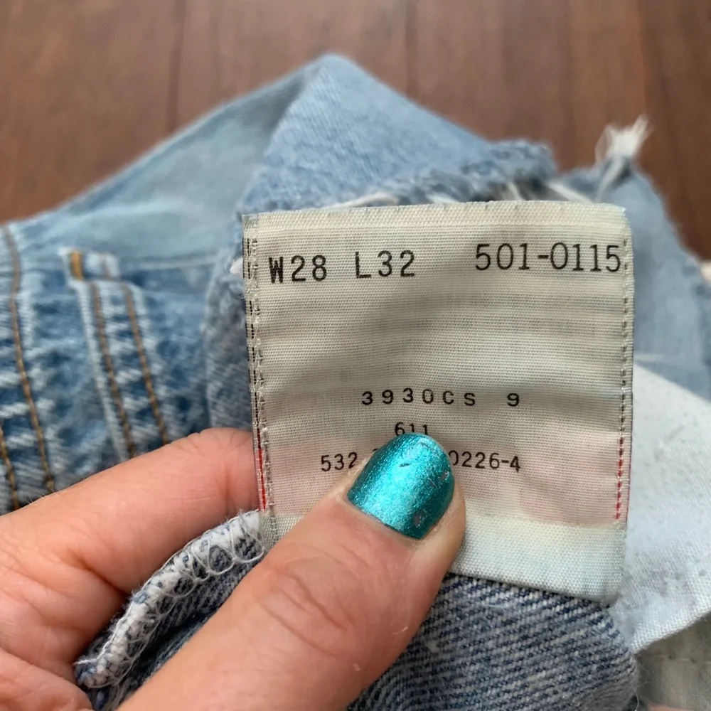 Vintage Levi’s One of a Kind - Picture 7 of 10